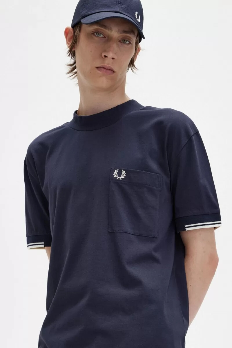 maglietta da uomo fred perry con maniche a punta blu navy
