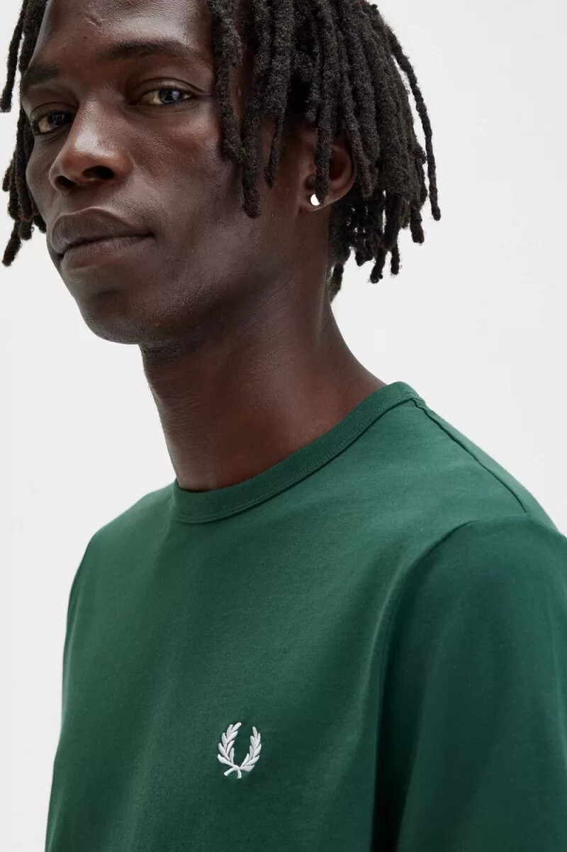 fred perry ringer t-shirt da uomo verde edera