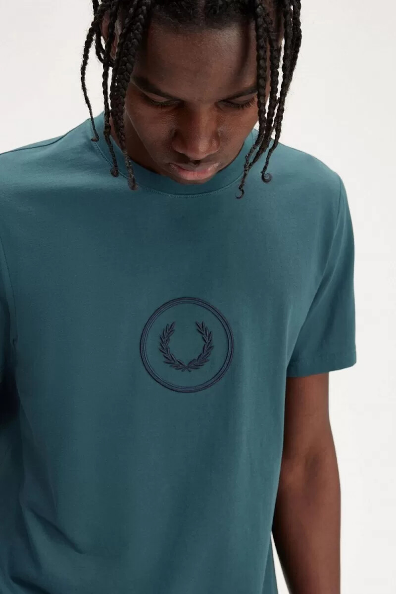 maglietta da uomo fred perry circle branding blu petrolio