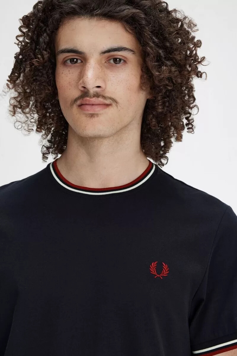 fred perry twin tipped t-shirt da uomo blu navy bianco neve rosso bruciato