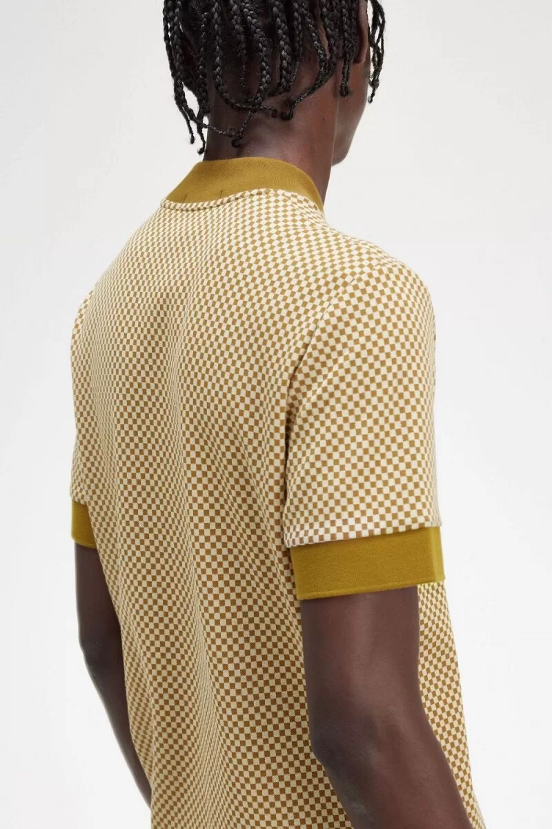 fred perry micro chequerboard t-shirt da uomo oatmeal dark coffee