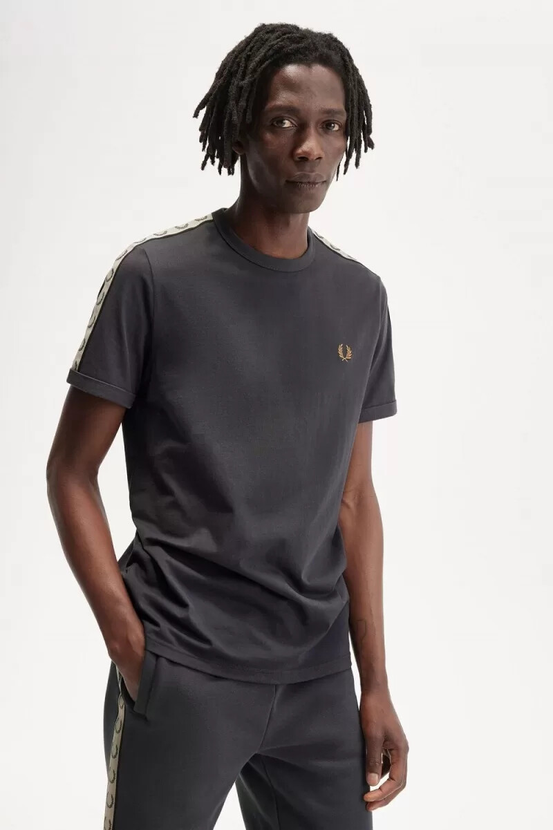 fred perry contrast tape ringer t-shirt da uomo con ancora grigia e nera