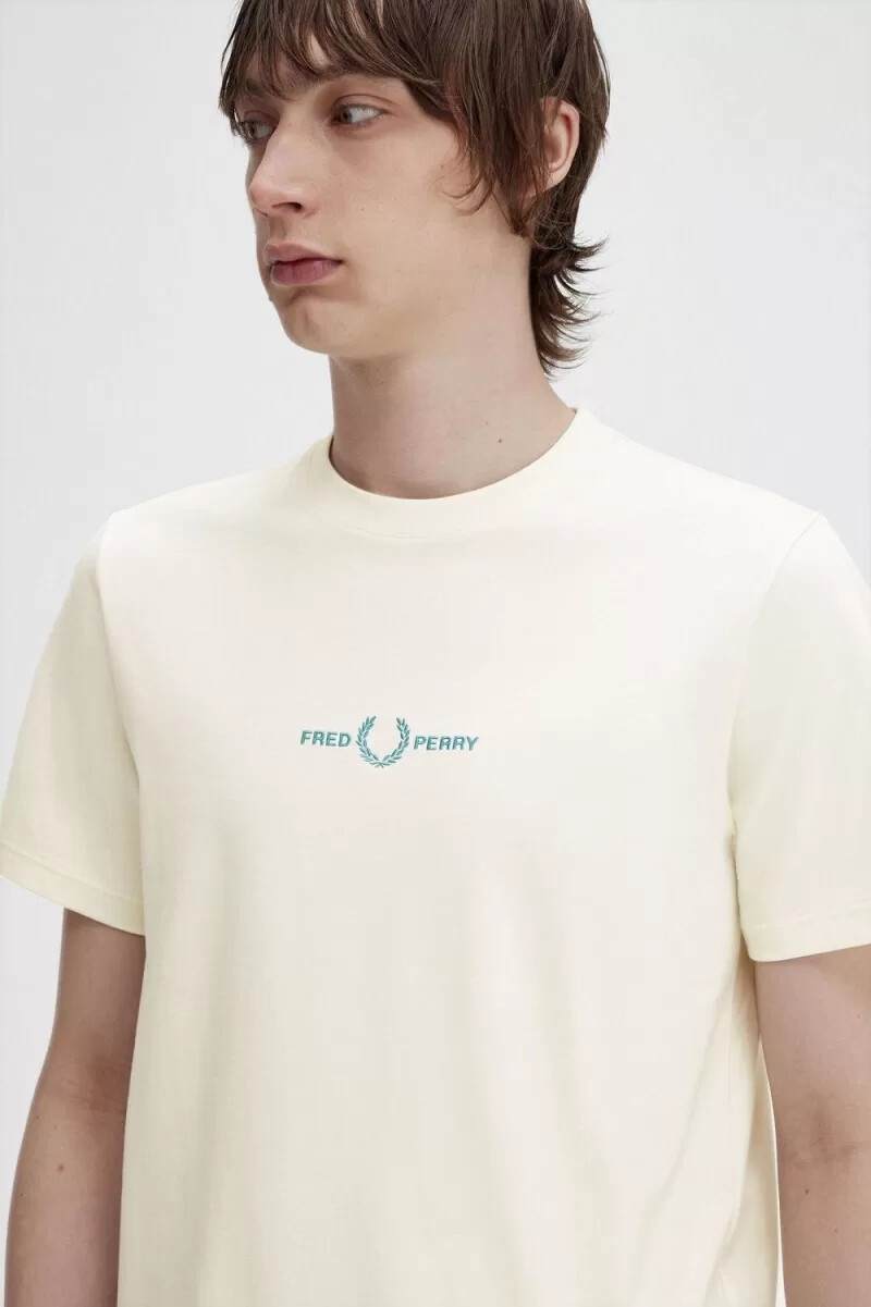 maglietta da uomo ricamata fred perry beige