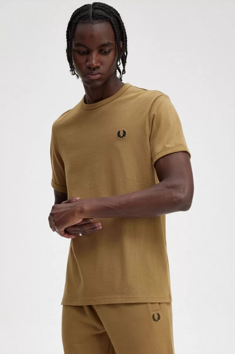 fred perry ringer t-shirt da uomo marrone