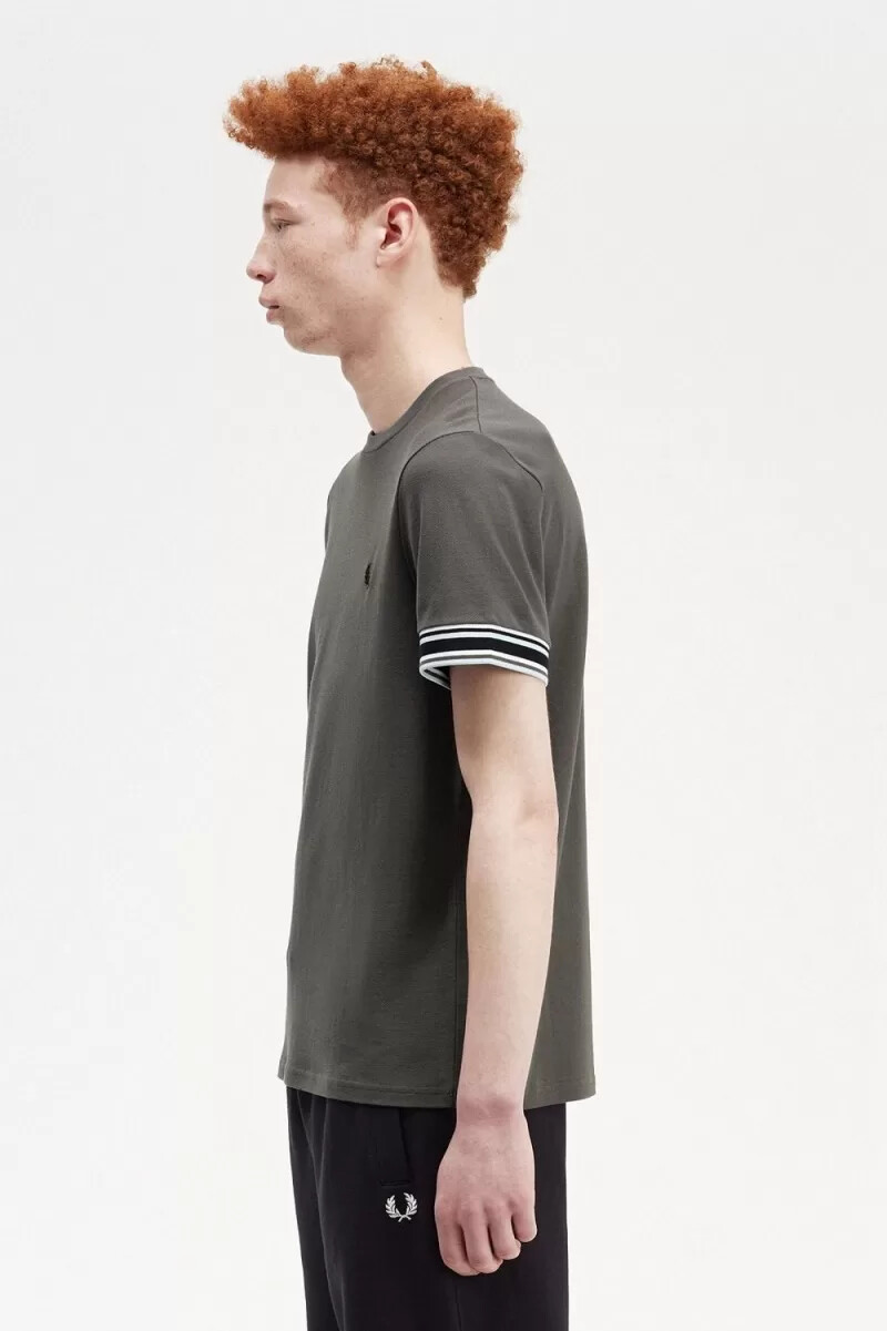 fred perry bold tipped piqué t-shirt da uomo verde campo